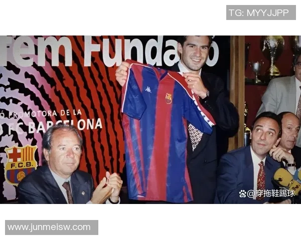 十年前足球星辉煌时刻回顾：盘点曾经的绿茵巨星与巅峰表现