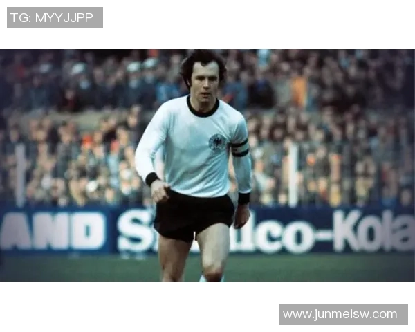 足球百年百位传奇球星榜单回顾 揭示时代英雄与经典瞬间